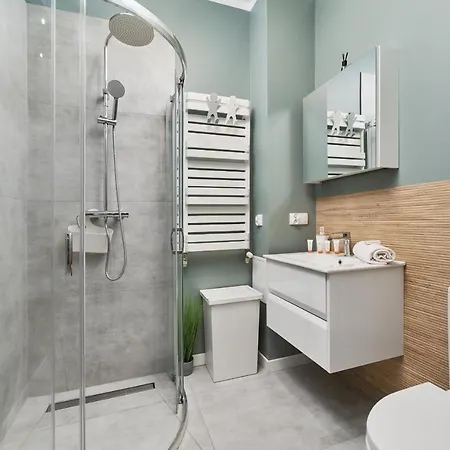 Odrzanska By Renters * ורוצלב